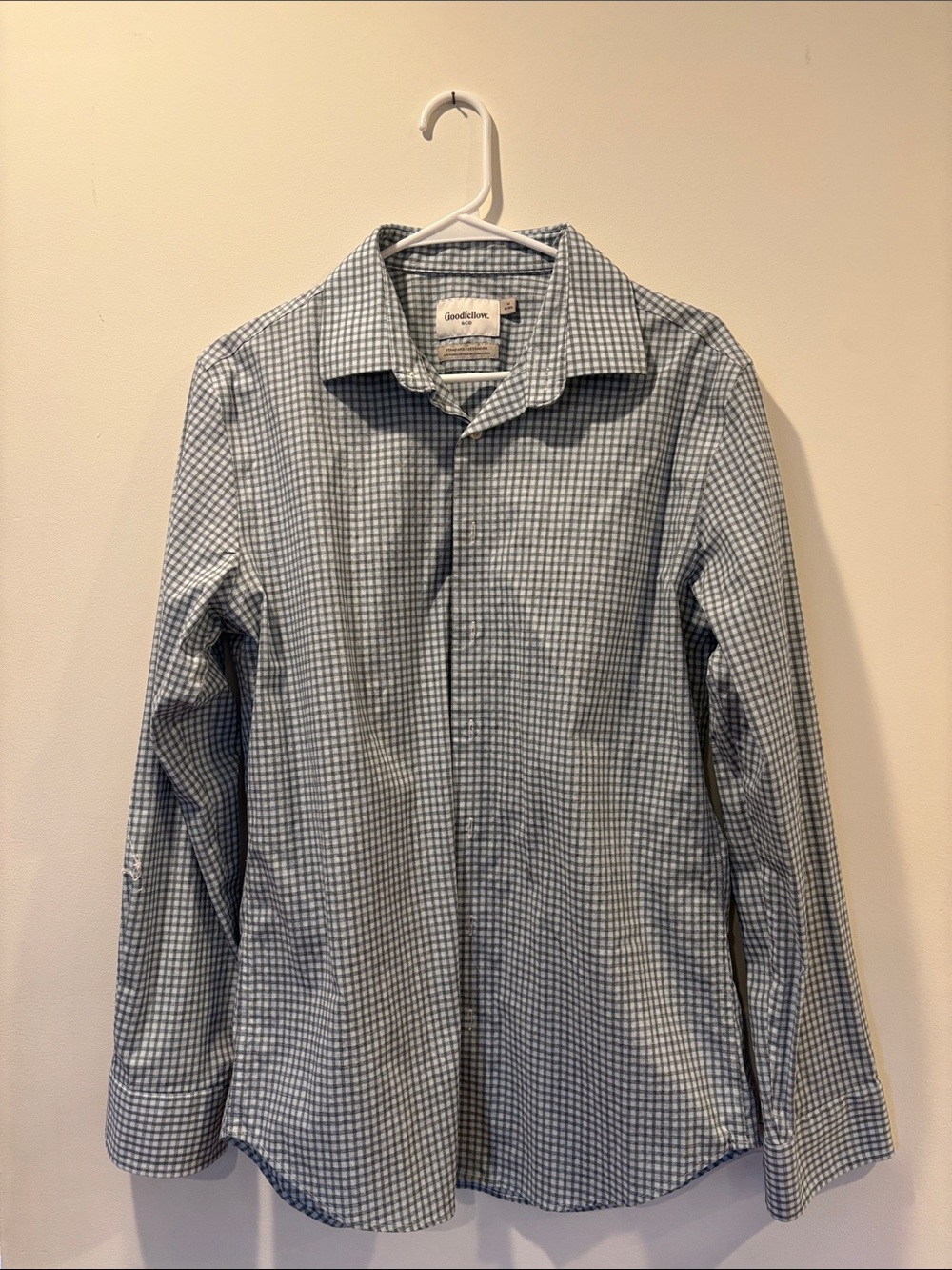 Goodfellow & Co Light Blue and White Plaid Button-Up Shirt